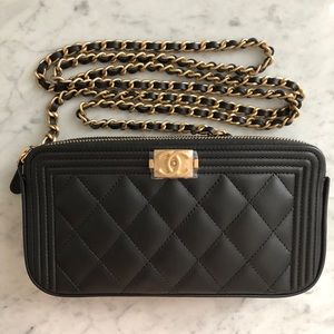 🌟SOLD🌟Chanel Double Zip Clutch On Chain Black